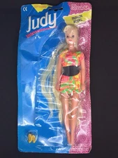 1990’s Up To Date Fashion Model Judy Doll Clone of Totally Hair Barbie On Card