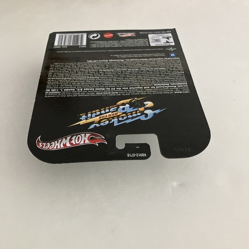 Hot Wheels Retro Entertainment Smokey And The Bandit ‘77 Pontiac Firebird - Picture 9 of 14