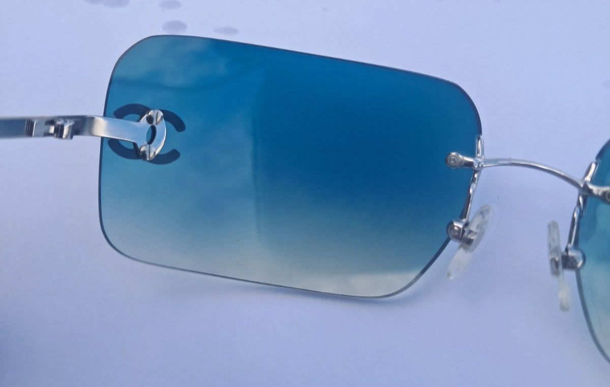 Vintage Chanel teal blue gradient 4017 D c 124-57 120 mm rimless