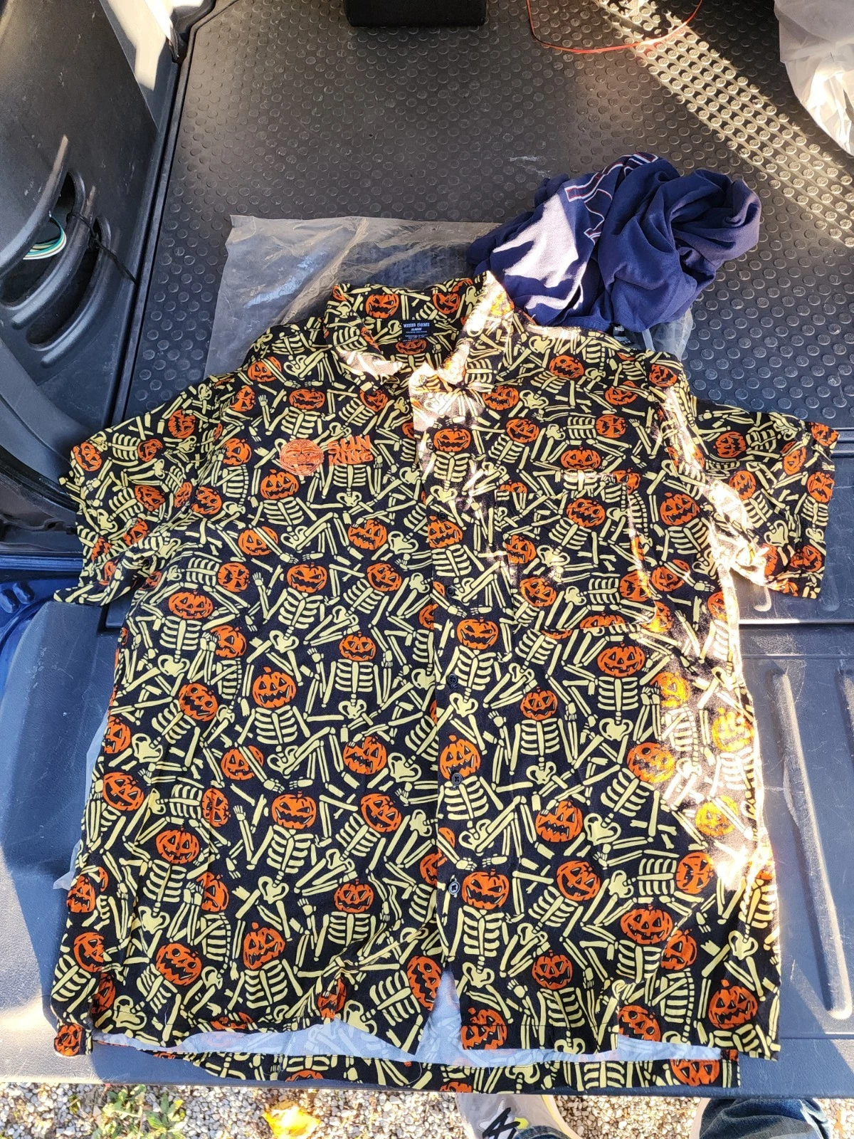 Wicked Clothes Sun king Brewery Unisex Skeleton Pumpkin Button Up Shirt XL