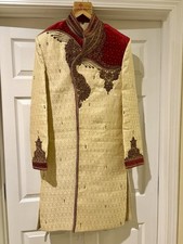 Indian Men  s Sherwani Cream And Maroon Velvet Heavy Work 40