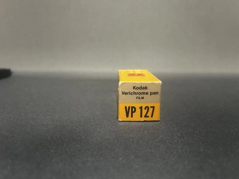 Kodak Verichrome Pan VP127 Film – Expired 03/1982 – Sealed Vintage Box - Image 2 of 4