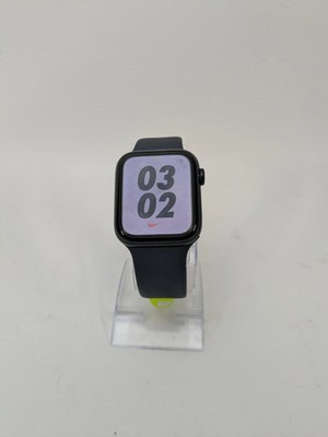 Apple Watch SE 2nd Gen 44mm Midnight Aluminum Case Sport Band MXG23LL/A GPS