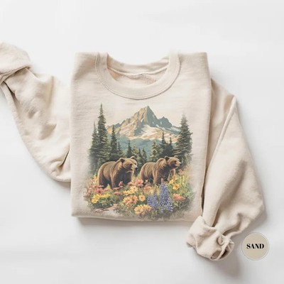 Vintage Mountain Bears Sweatshirt Nature Forest Wildlife Animal Lover