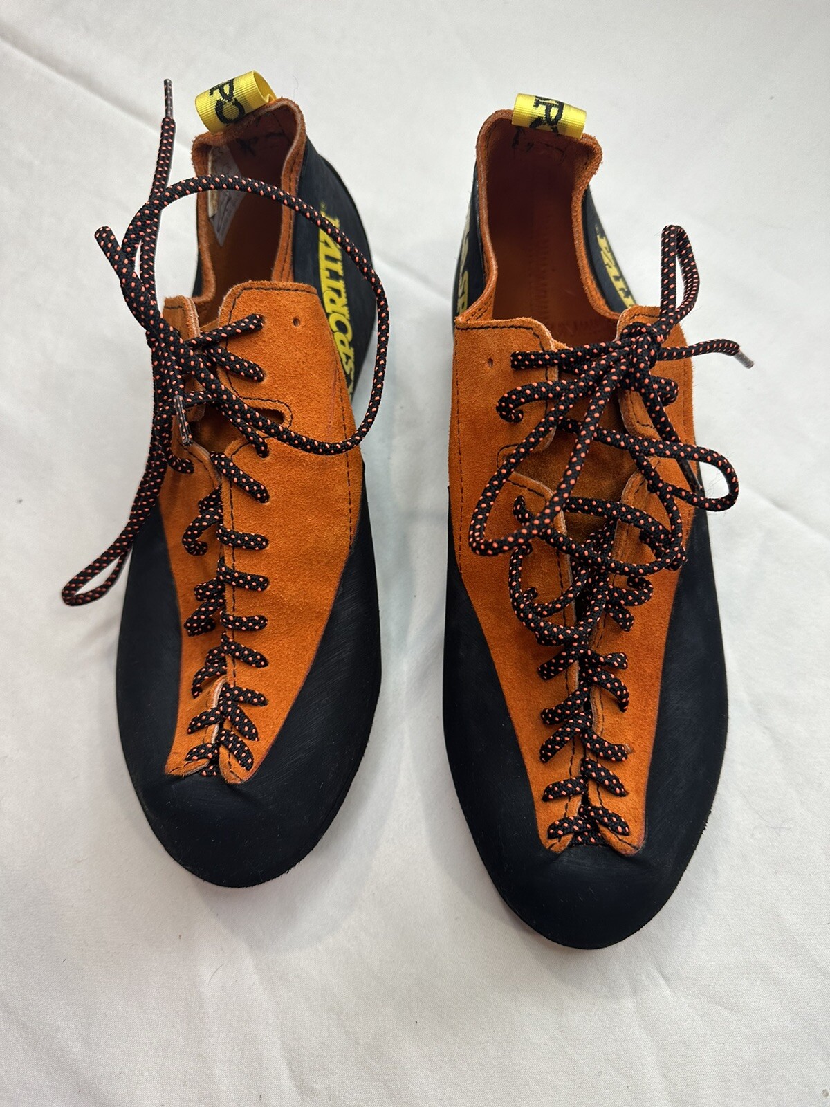 La Sportiva Rock Climbing Shoes Size 40 EU 8.5 US Made In Italy Orange