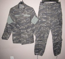 Réplica China G2 Urban Shadow Tiger Stripe Camuflaje Camuflaje Airsoft Uniforme XS