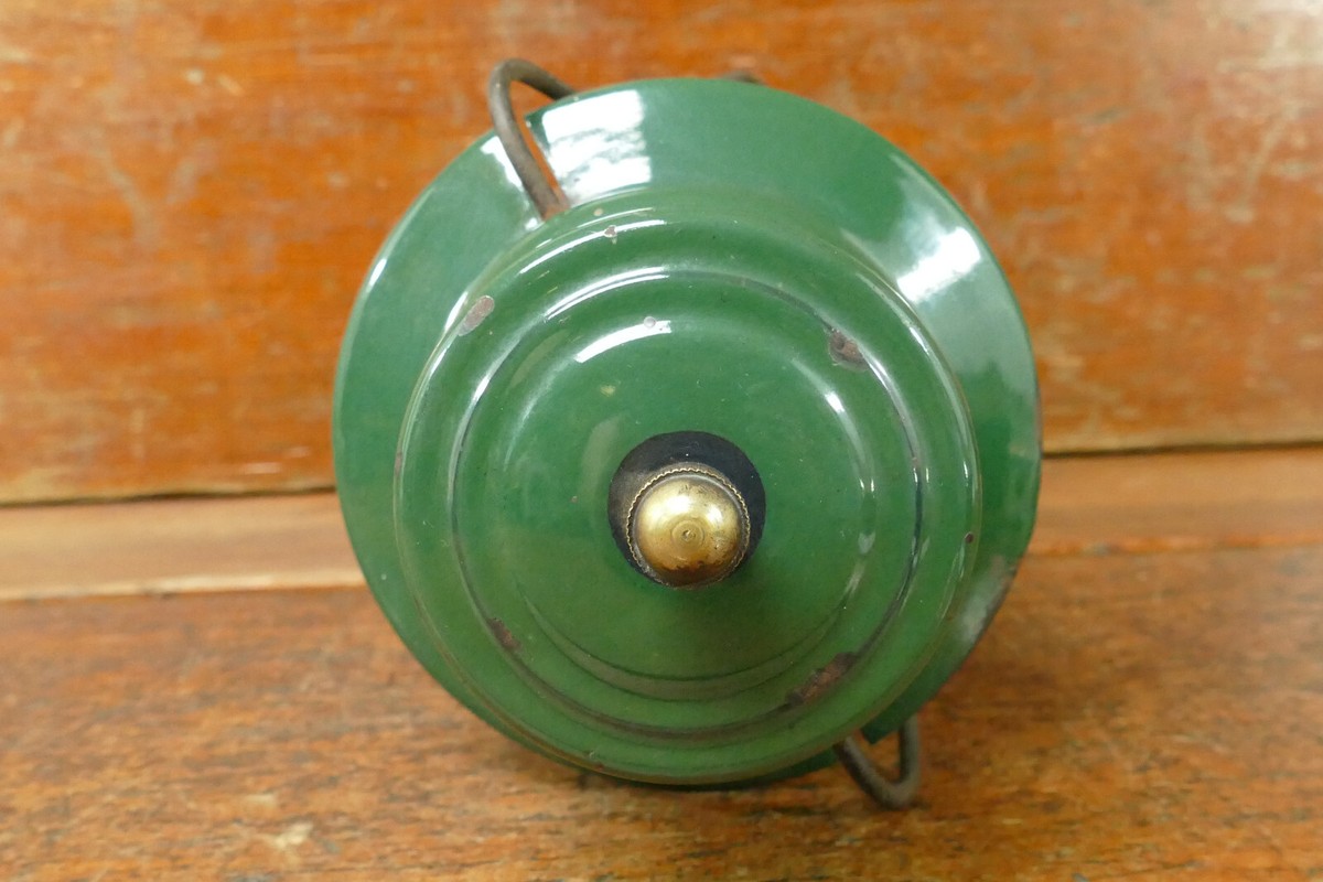 Vintage 1946 Coleman 242C Brass Tank Lantern w/ Sunshine Vintage 1946 Coleman 242C Brass Tank Lantern w/ Sunshine