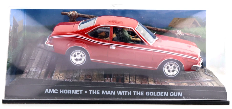 James Bond #28 AMC Hornet The Man With The Golden Gun + Magazine 1:43 007 - Image 2 of 4