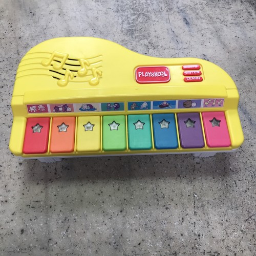 Playskool Piano Listen and Learn Interactive Musical Play Light Up Vintage 1995