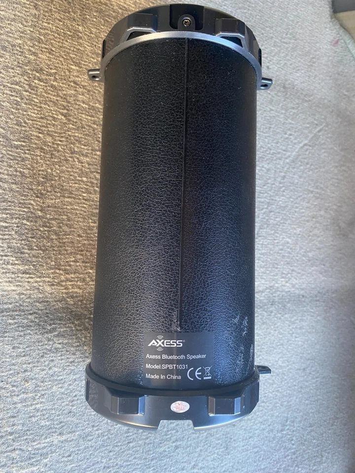 Altavoz Bluetooth Axess Modelo: SPBT1031 Rojo/Negro Excelente Probado Funciona Foto 3 de 4