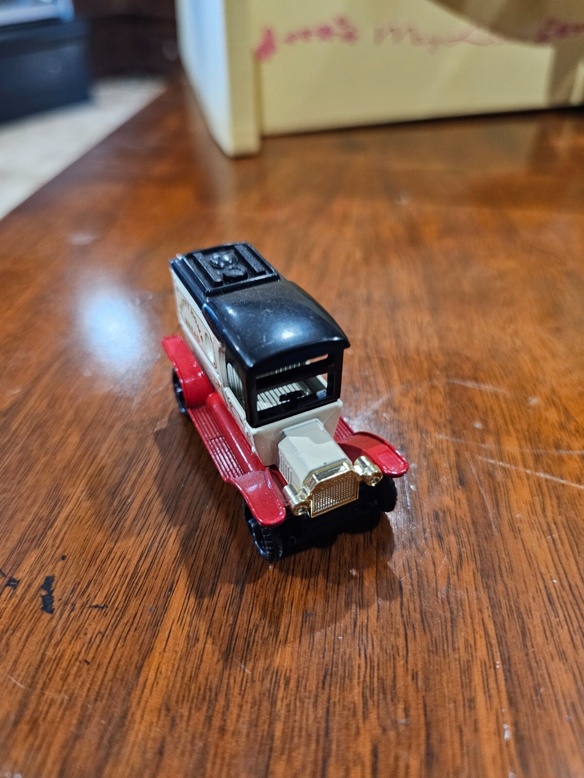 Picture 2 of 4
