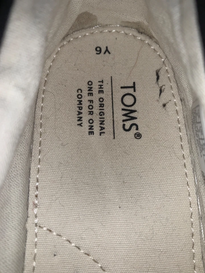 Zapatos sin cordones Toms de lona negros talla juvenil 6 Foto 3 de 4