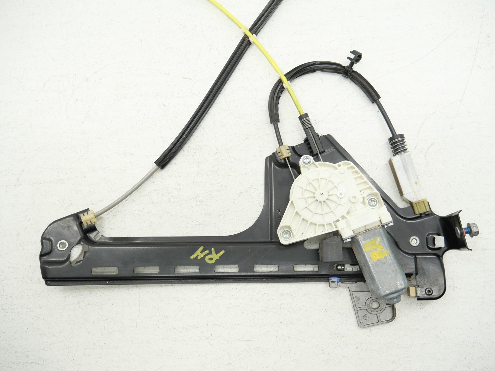 Used Right Passenger Door Window Regulator Motor RH 2020-2023 Mclaren GT OEM