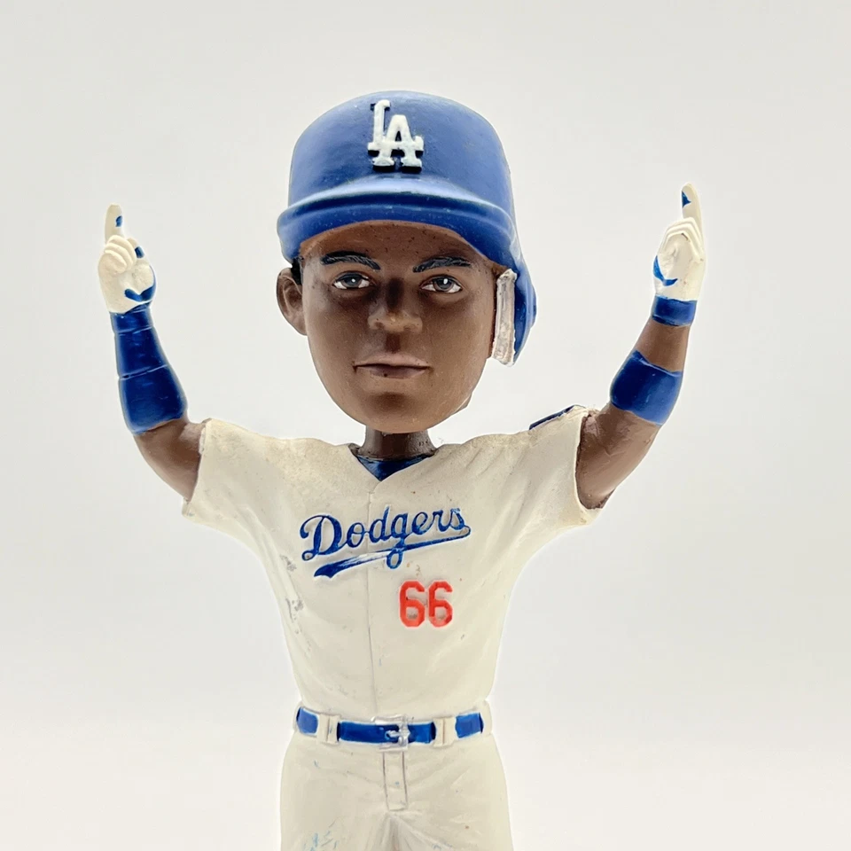 Yasiel Puig Los Angeles Dodgers Bobblehead SGA Stadium Giveaway MLB Foto 4 de 4