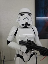 HOT TOYS MMS267 STAR WARS  EPISODE IV A NEW HOPE STORMTROOPER 1 6 FIGURE