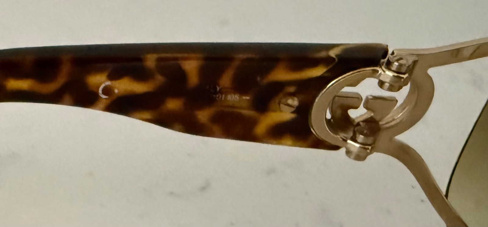 Gucci Brown Tortoise Gradient Shield Crystal Logo… - image 7