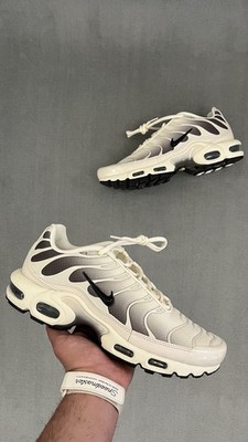 Nike Air Max Plus TN Herren Beige/Schwarz - Size 42,5 Neu mit Karton