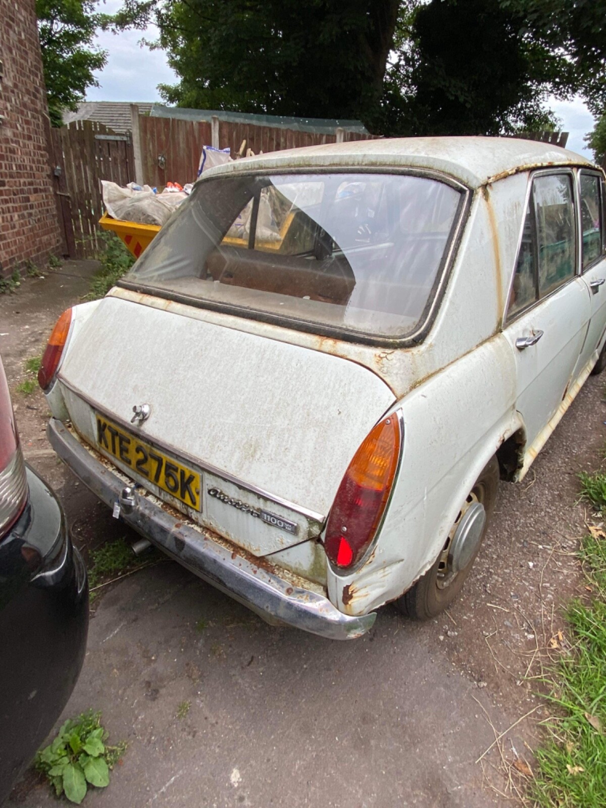 Image 5 - austin 1100