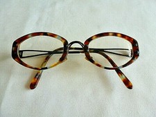 VINTAGE ELEGANT AUTHENTIC KARL LAGERFELD PARIS TORTOISE FRAME Rx