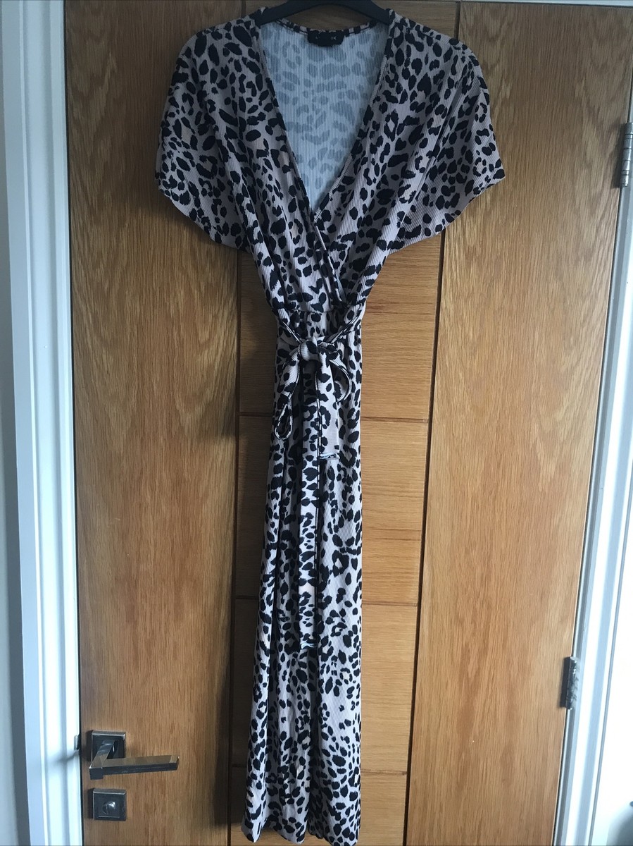 New look Ladies Size -3/4 Length Jumpsuit Leopard Print Tie Belt