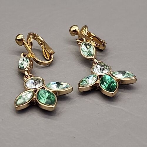 Napier Earrings Vtg Leaf Swirl Green Rhinestone Gold Tone Dangle 1.75" - Picture 3 of 11