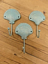 3 Scallop Sea Shell Coat Hook Wall Hanger Cast Iron Beach House Hat Dog Leash 
