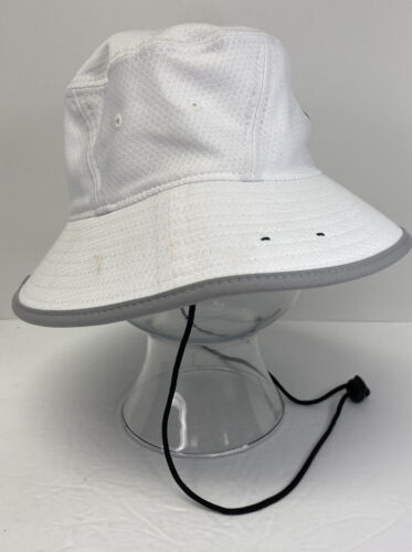 New Era White Golf Bucket Hat Talons Golf Course Ankeny, Iowa w/ Drawcord- EUC - Picture 2 of 5