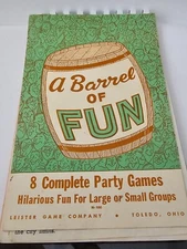 Vintage Leister Game Co. 1957 A Barrel Of Fun 8 Party Games Paper Booklet N-100
