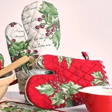 April Cornell Holly Song Christmas Patchwork Oven Mitt Set of 2 Red Ecru Green