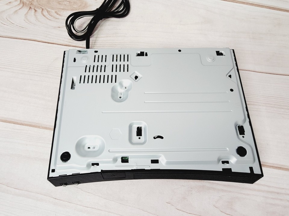 Samsung BDD5700 Black 1080p HDMI BluRay DVD Disc Player With No