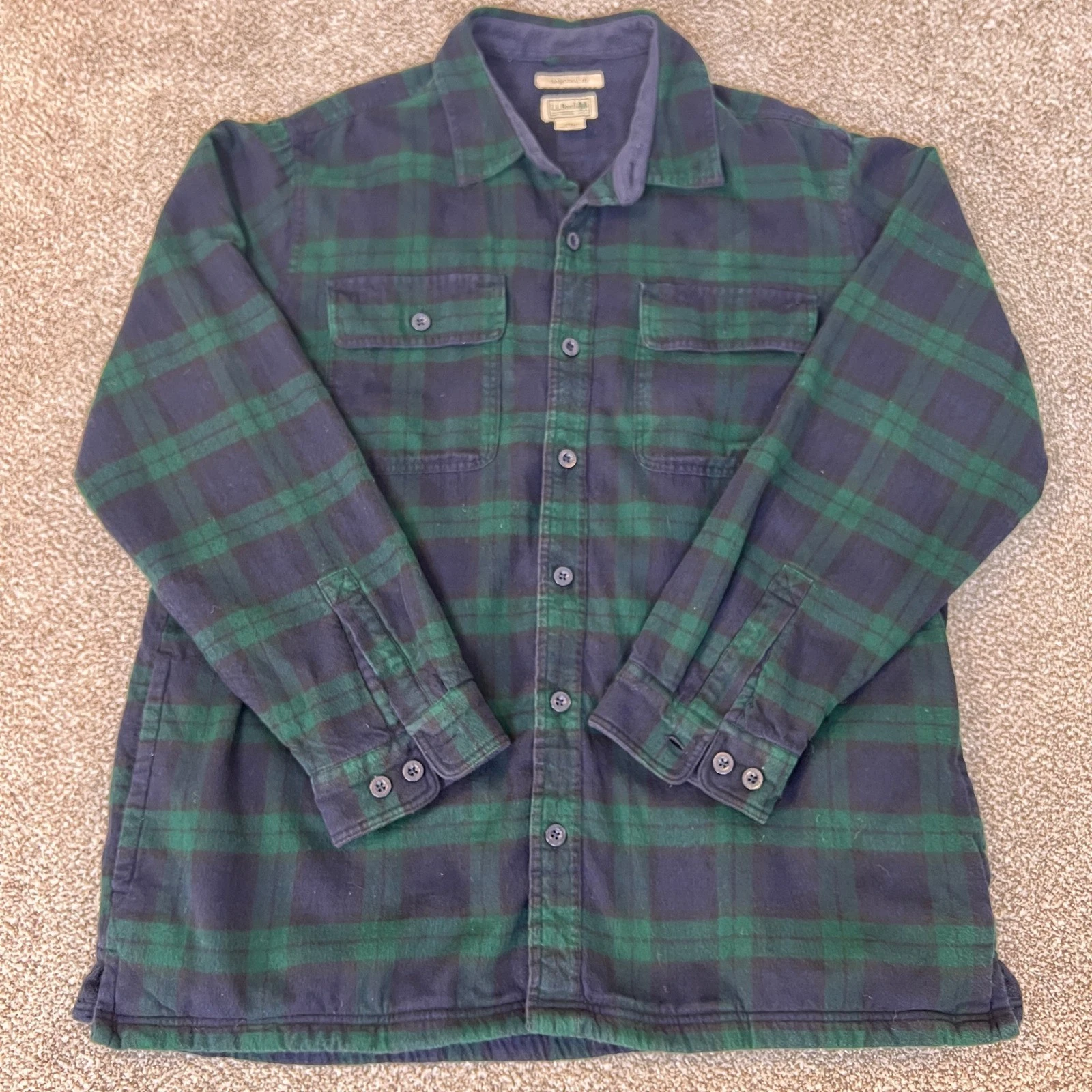 LL Bean Flannel Shirt Jacket Mens XL Green Blue Plaid Fleece Lined Excellent image 1