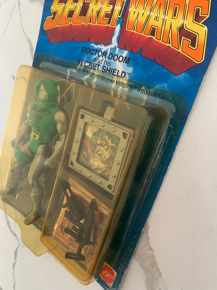 Mattel Marvel Secret Wars DR DOOM 1984 sellado Foto 3 de 4