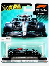 Hot Wheels Premium - Mercedes-AMG Petronas Formula One Team  44  BBJBM16 