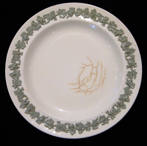Vintage Wedgwood Embossed Celadon on Cream Color (Plain Edge) Queen's Ware - Picture 25 of 81