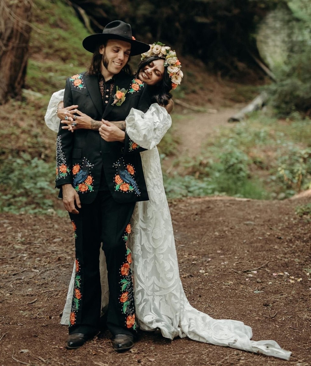 Country Wedding Groom Outfit Country Wedding Groom Wedding Attire Ideas  Country Alternative, image size:1021x1200