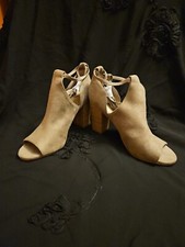 Peep Toes Booties