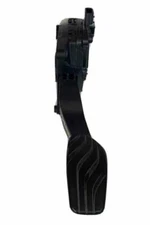 2019 NISSAN ROGUE 2.5L ACCELERATOR PEDAL ASSY OEM 18002DF30A