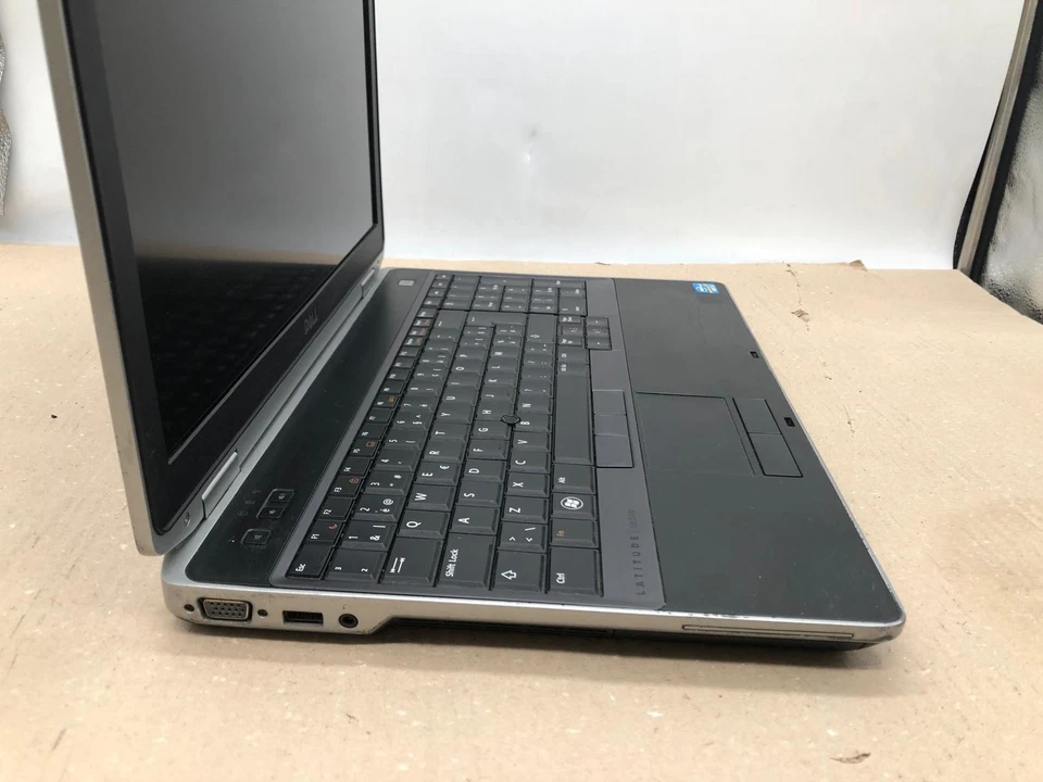 Dell Latitude E6530 · i5-3320M · 8GB · 240GB, foto 4 di 5