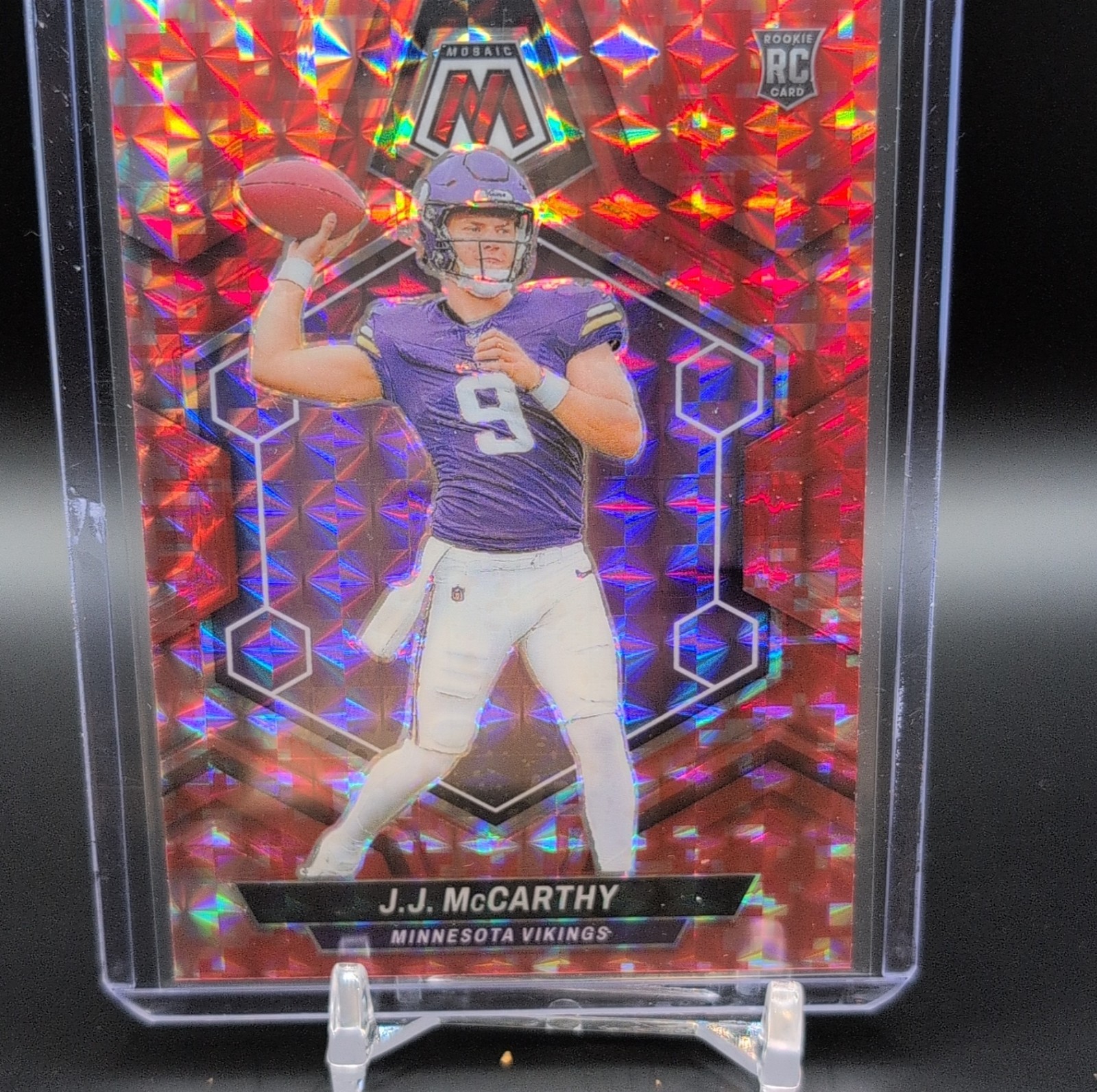 Panini 2024 Mosaic Red Mosaic Prizm J.J. McCarthy Rookie #310 Vikings NFL