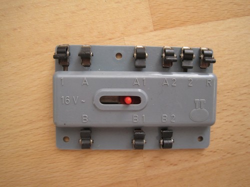Relé de conmutación Zeuke BTTB 8410 probado y bien varios disponibles | Condition: Gebraucht