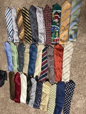 Lot Of 30 Mens Ties. Variety Of Colors, Brands And Styles