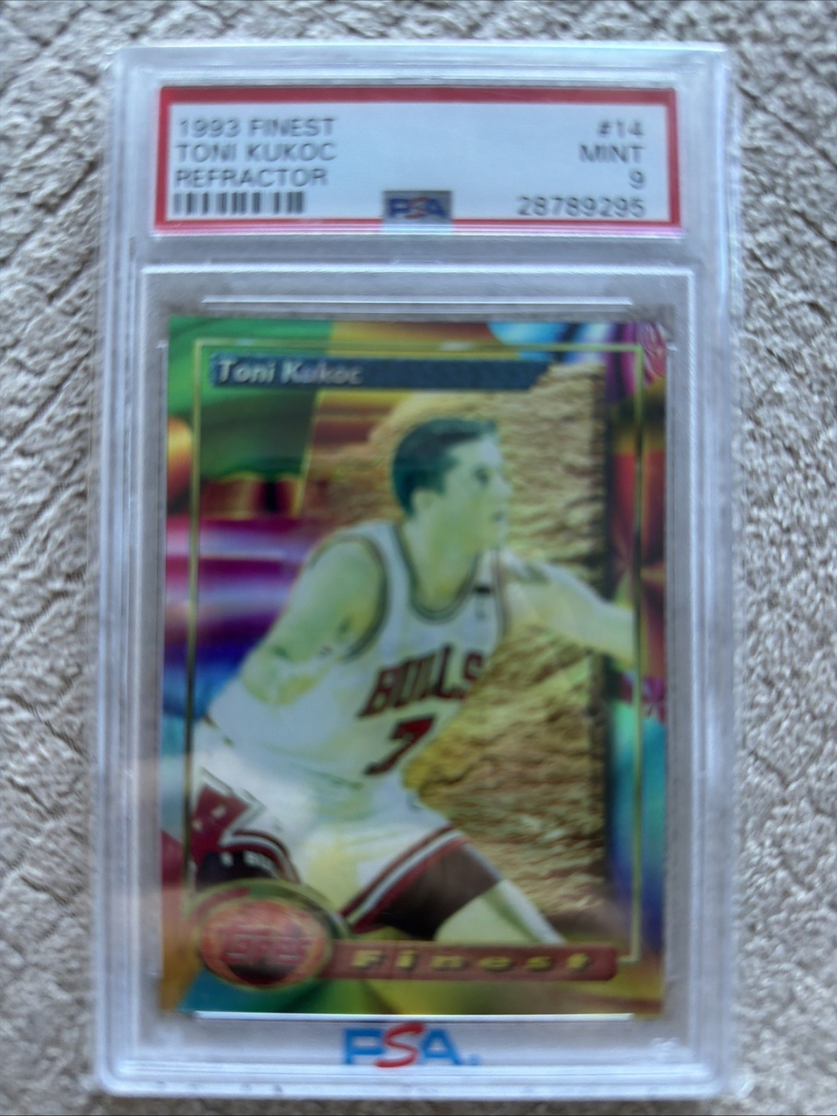 1993 TOPPS FINEST CHICAGO BULLS TONI KUKOC ROOKIE REFRACTOR #14!! PSA MINT 9!!