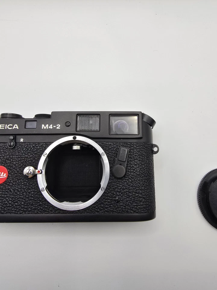 Leica M4-2 punto rojo con caja y papeles Foto 3 de 4