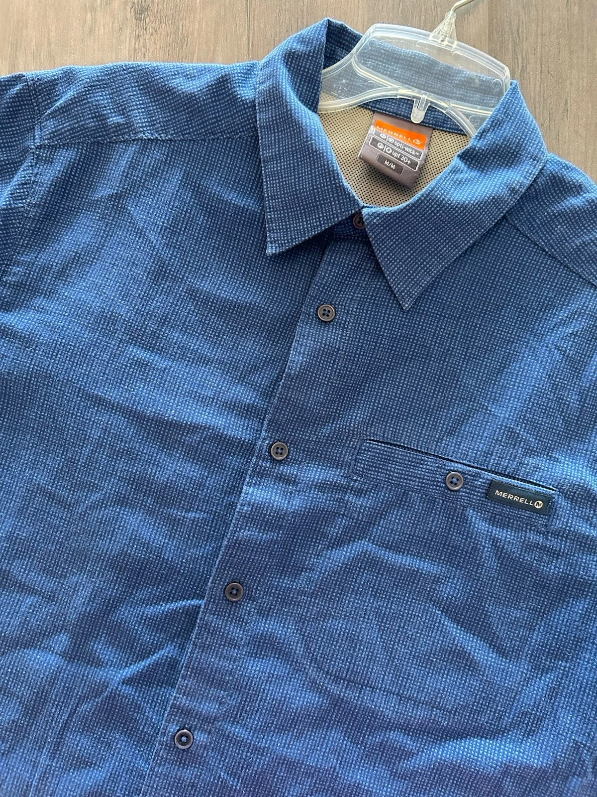 Merrell Men's M Blue Plaid Opti-Wick UPF 30+ Short Sleeve Button Shirt