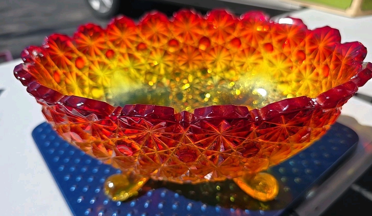 Amberlin Elegant Pressed Glass Fruit Serving Bowl