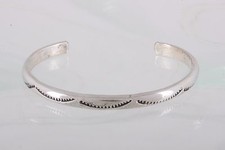 STERLING SILVER ETCHED DESIGN CHILD'S CUFF BRACELET FINE 925 3238B