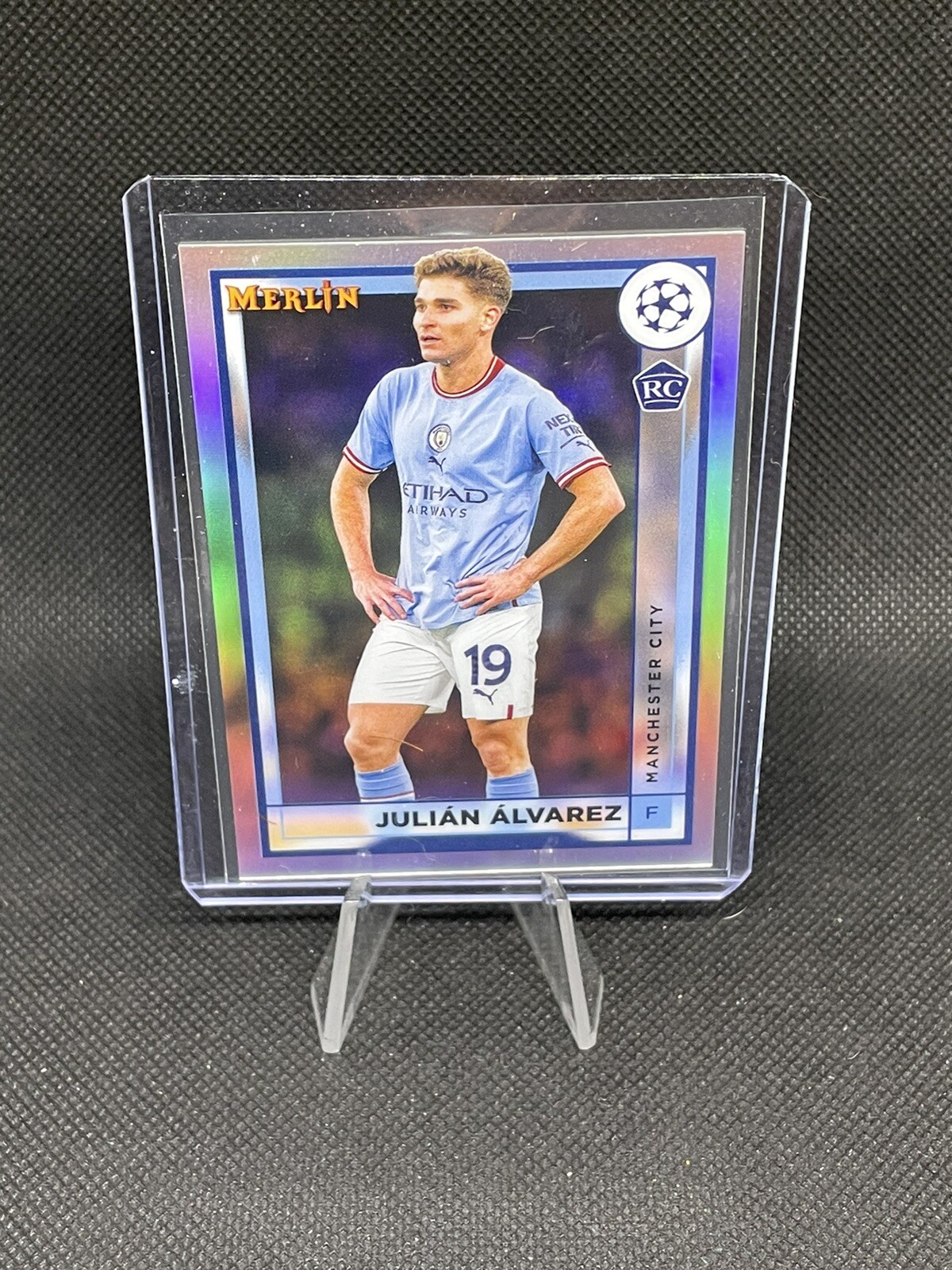 2022-23 Topps Chrome Merlin Julian Alvarez Refractor Rookie #94 Manchester City