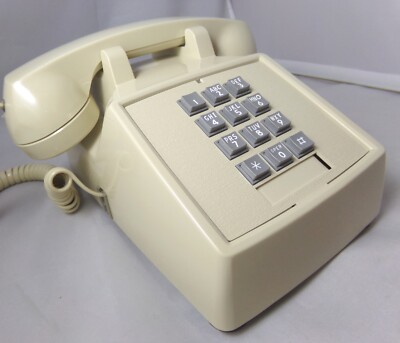 NOS ITT Telecom Tel Touch Telephone Ash Almond Model 25044-MBA-20M A 062722WBAN