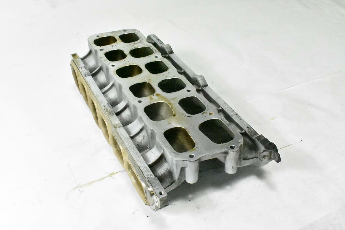 03-10 Bentley Continental GT Center Air Intake Manifold Throttle Valve