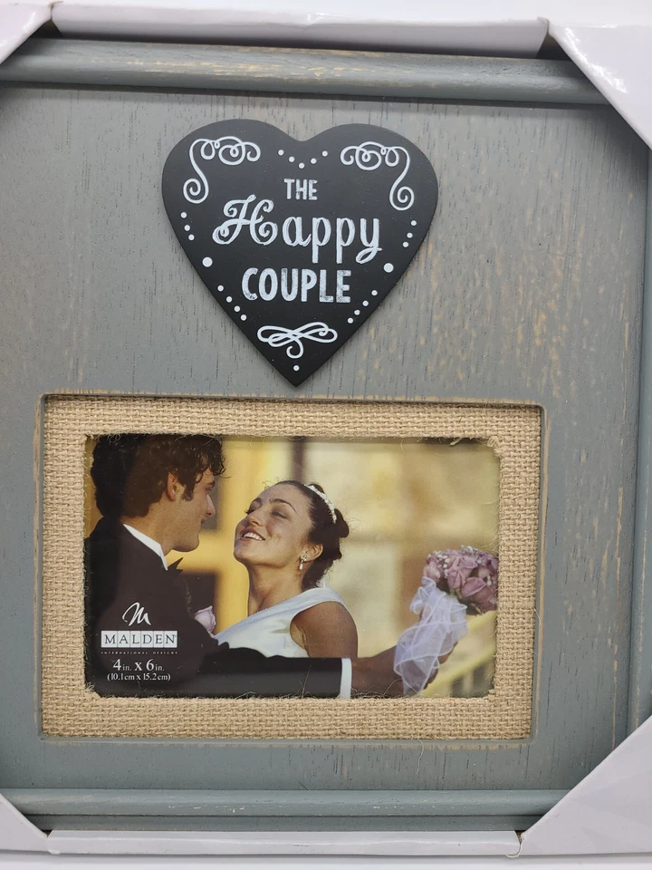Marco de fotos de madera Malden The Happy Couple boda nuevo en paquete contiene foto de 4x6 Foto 2 de 4